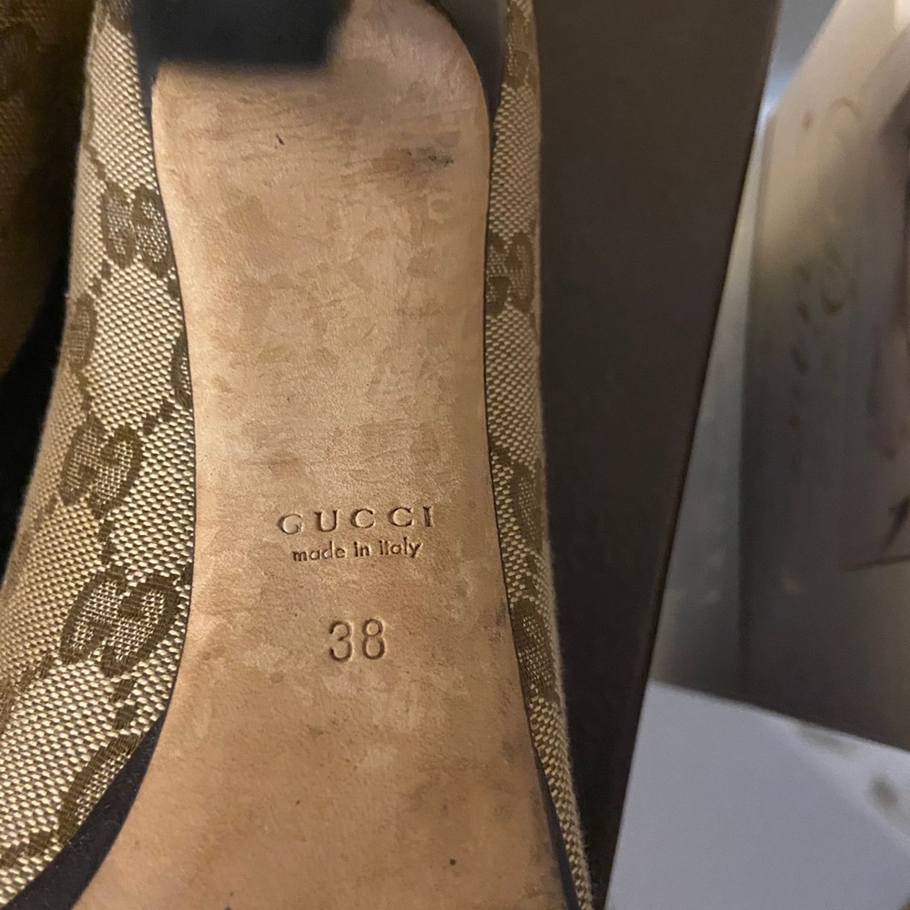Gucci Peep Toe Heels - Picture 4 of 7